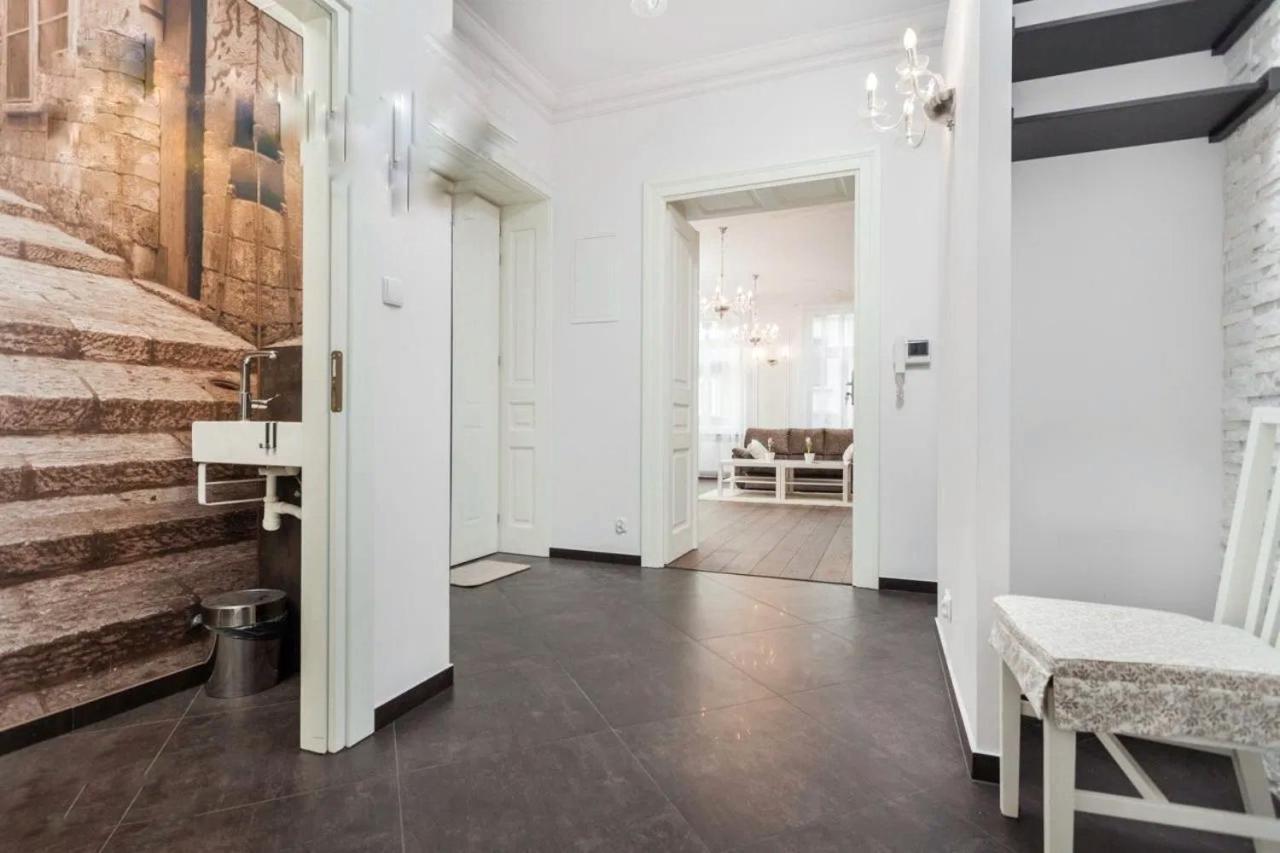 Divon Luxury Apartments By Wawel Castle คราคูฟ ภายนอก รูปภาพ